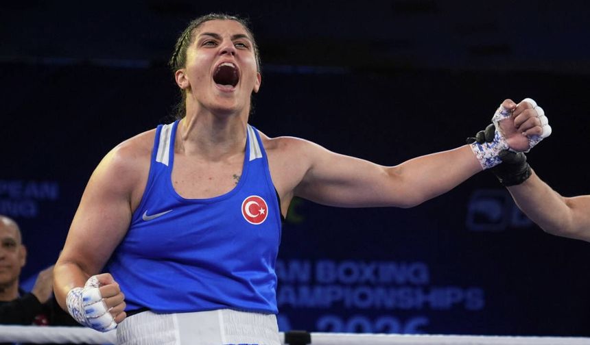 Busenaz Sürmeneli Avrupa Şampiyonası'nda üst üste ikinci kez finalde
