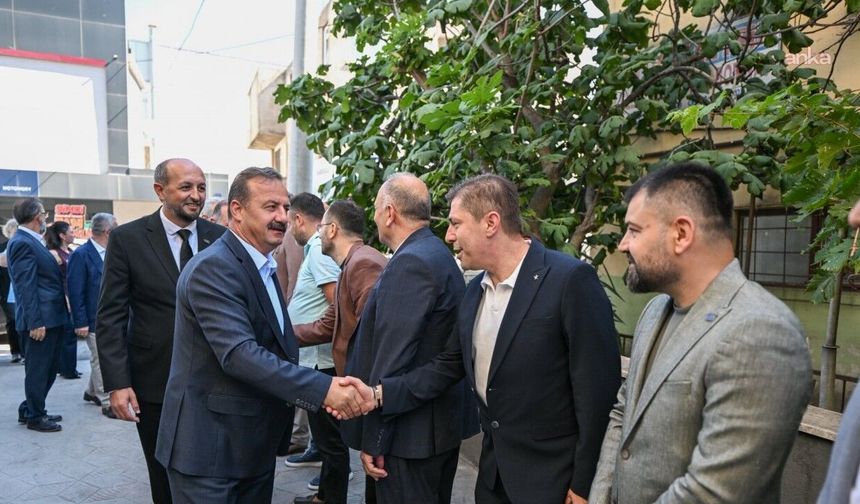 Yavuz Ağıralioğlu, Kocaeli’de iş dünyası temsilcileriyle buluştu