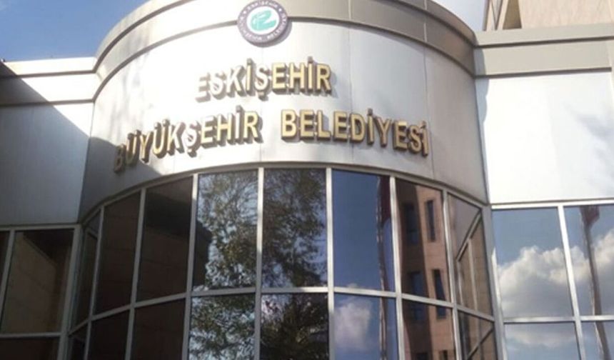 Okullar açılmadan öğrencilere destek: 266 çocuğa çanta ve kırtasiye yardımı